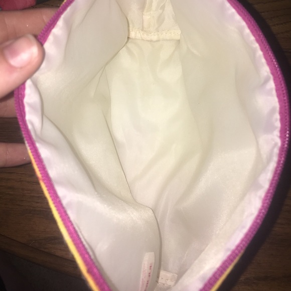 LuLu dk bag for Clinique - Picture 2 of 2