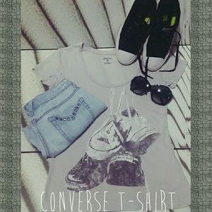 👽FREE w/ Bundle:Converse T-shirt