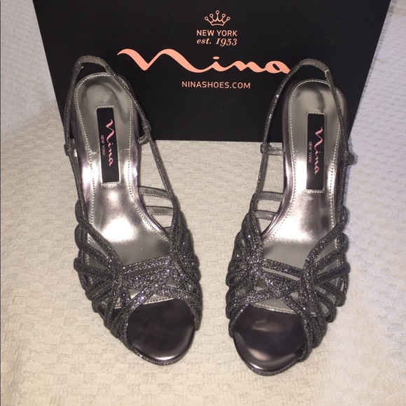 Nina Shoes - NIB Nina Fonda pewter heels 👠