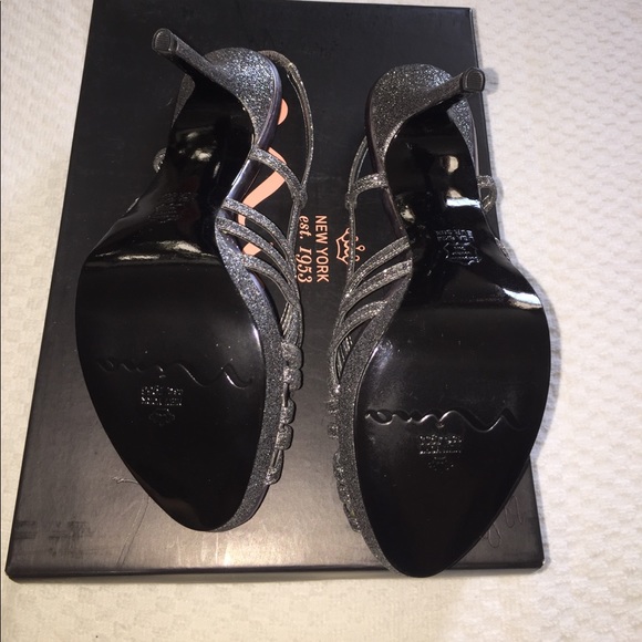 NIB Nina Fonda pewter heels 👠 - Picture 2 of 4