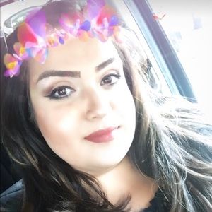 Meet your Posher, Hala