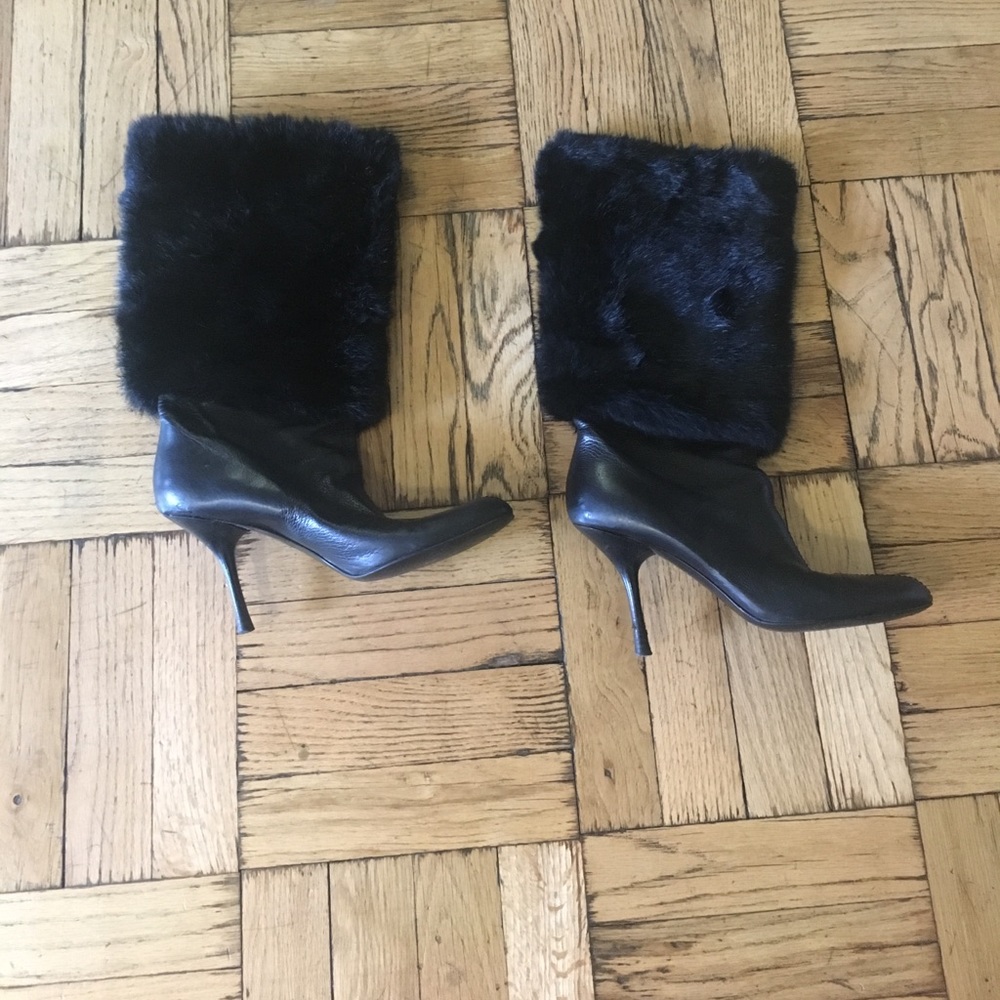 Gucci fur boots