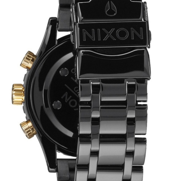 NWT NIXON 38-20 CHRONO BLACK GOLD WATCH