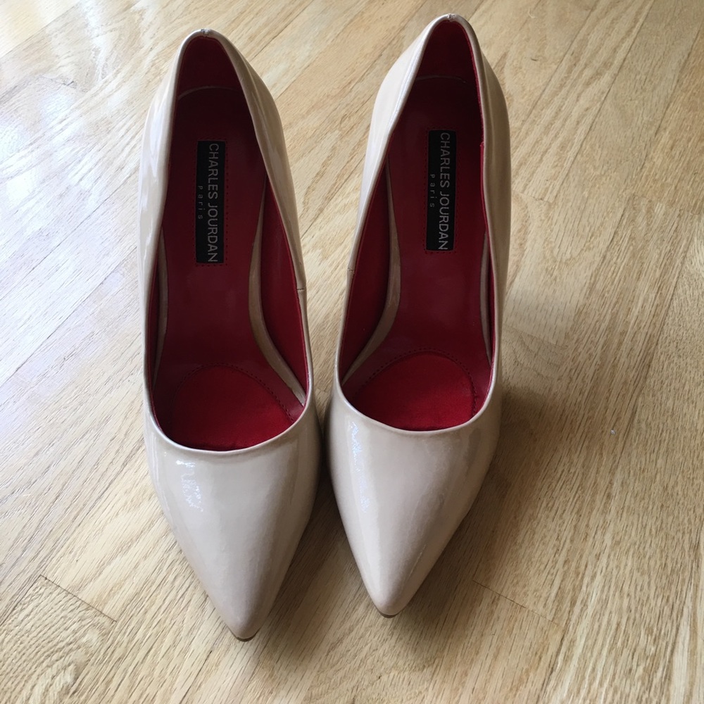 Charles Jourdan Nude Shoes