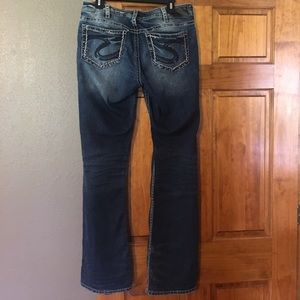 Silver Suki Mid Boot jeans 33/33.  Good condition
