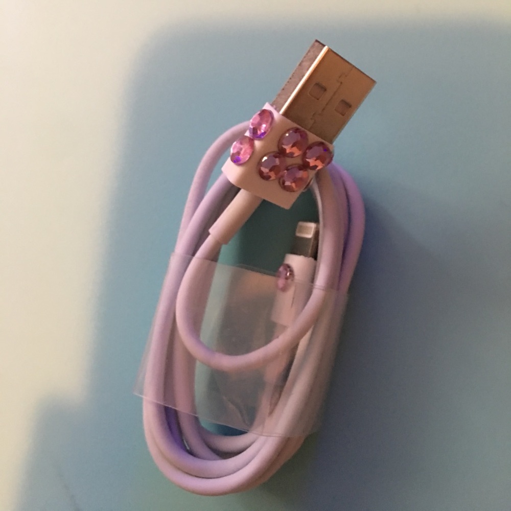 New- IPhone 5/6/7 Charger🔴