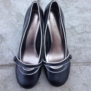 Maurice's Black and White Heels