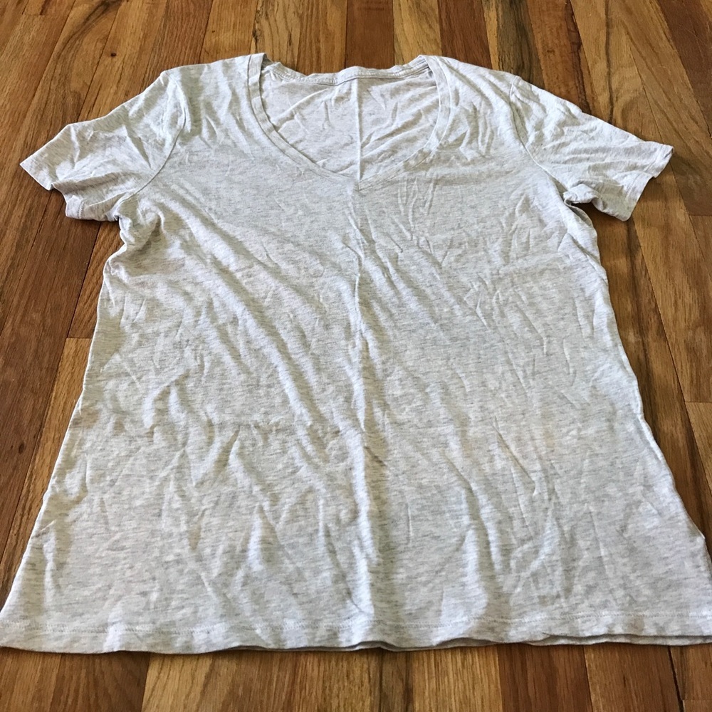 Old Navy t-shirt