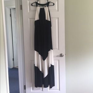 Vince Camuto Maxi Black and White Colorblock Dress