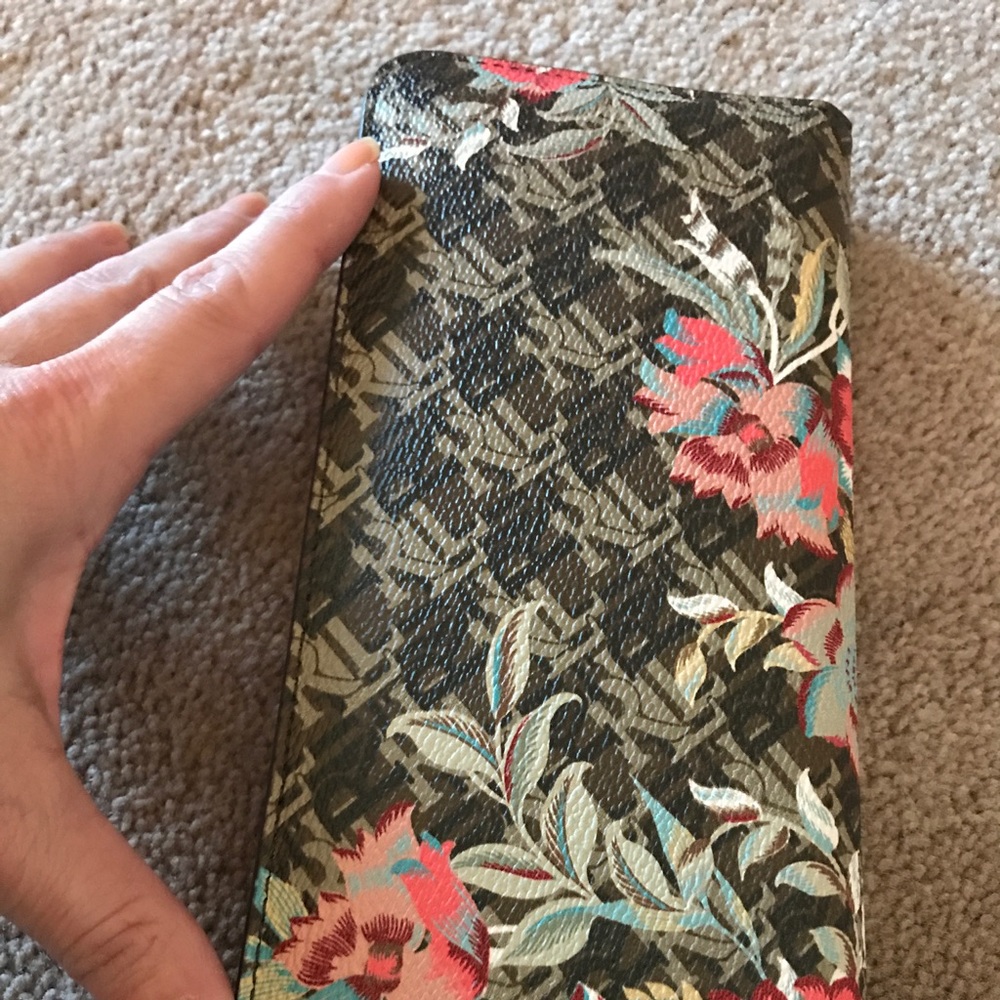 Ralph Lauren Dobson Ashley Wallet