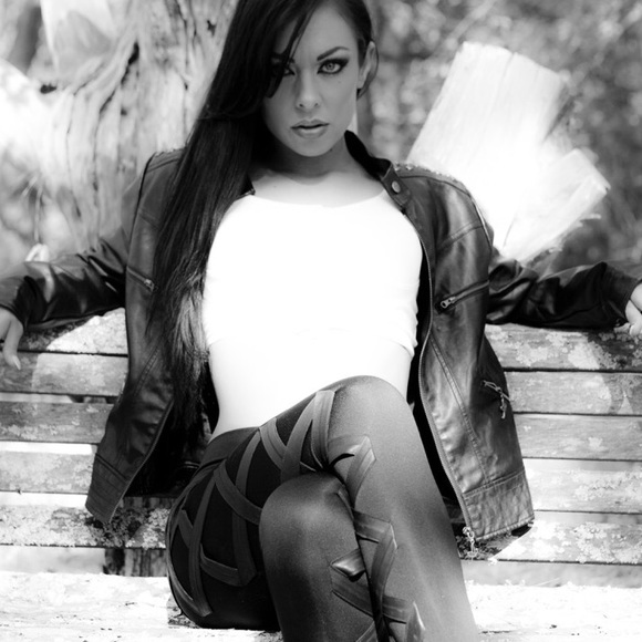 Meet your Posher, Megan - Picture 1 of 1