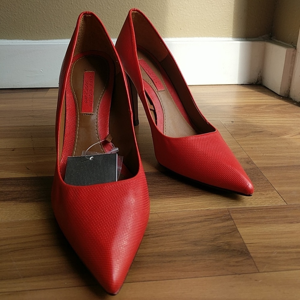 NWT Zara Red Heels