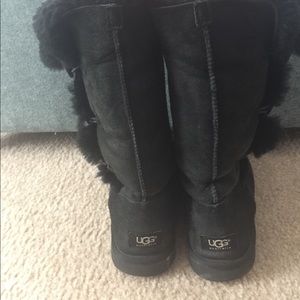 Black Tall Bailey Button