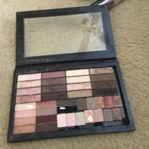 Mixed eyeshadow sin zpallete