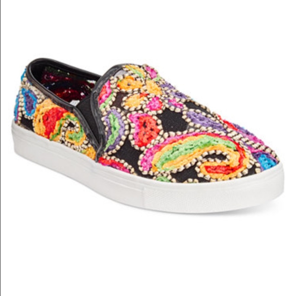 Brand New Wanted Renoir Slip-Ons Sneakers