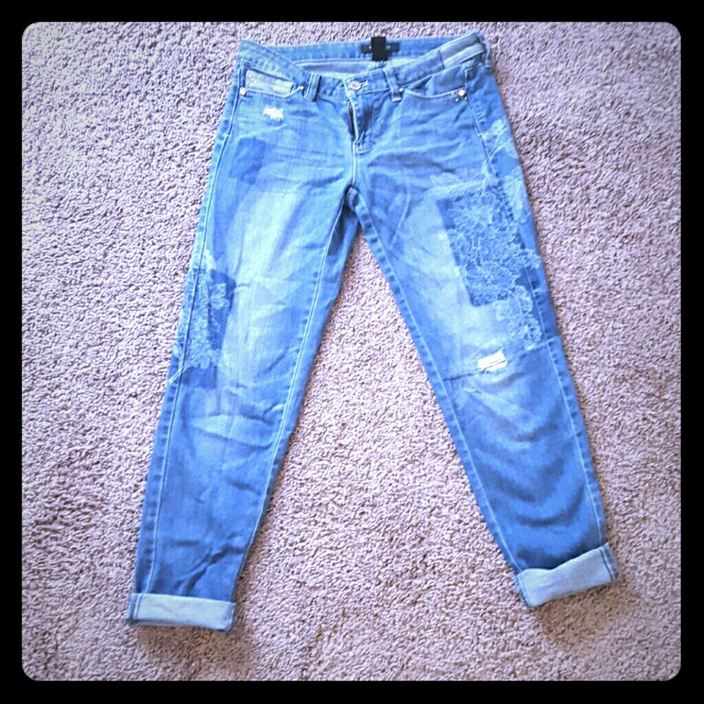 Adorable Girl friend jeans