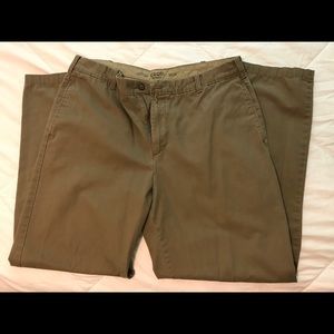 Izod pants 4 pair 38x34 EUC!