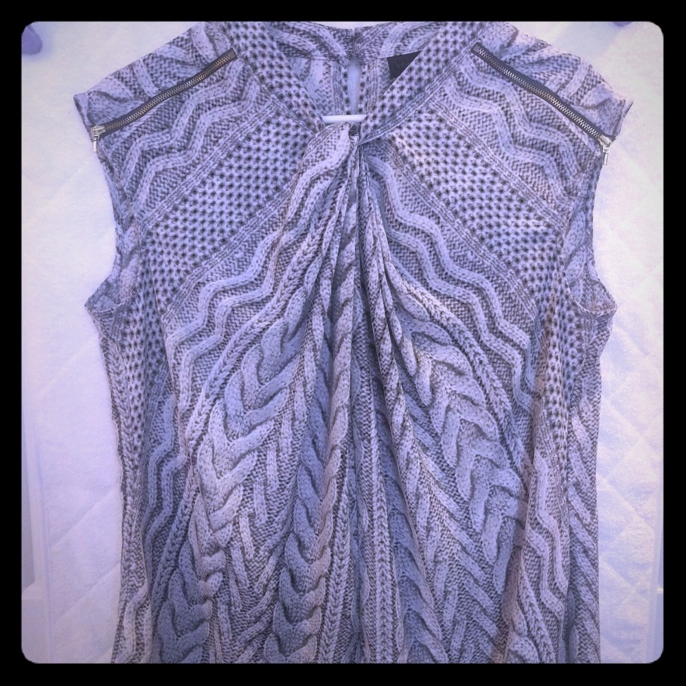 Classy Sleeveless Top