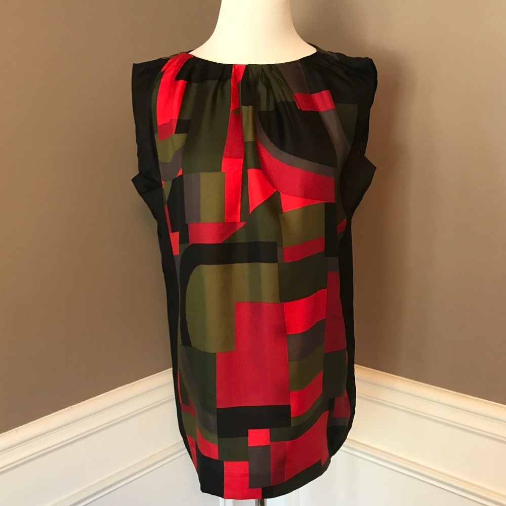 Zara M sleeveless Multicolored Blouse