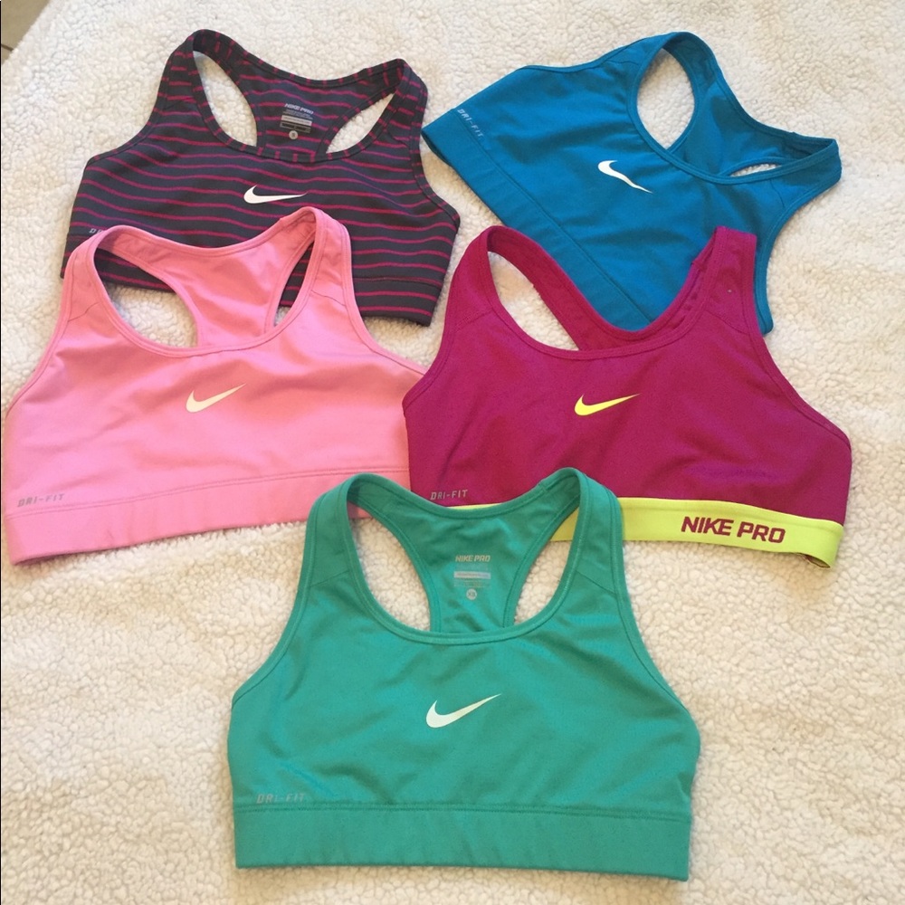 Nike sports bra bundle SIZE SMALL