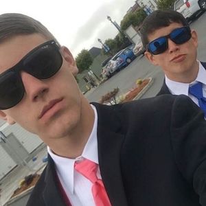 Meet your Posher, Gary