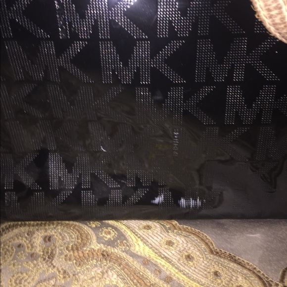 Michael Kors Tote - Picture 3 of 8