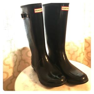 Hunter Boots "Huntress" Wide-Calf Wellington Boots