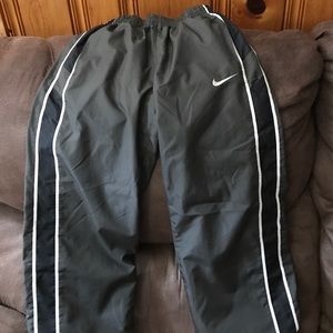 Boys Nike running pants