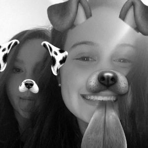 Meet your Posher, Rebecca