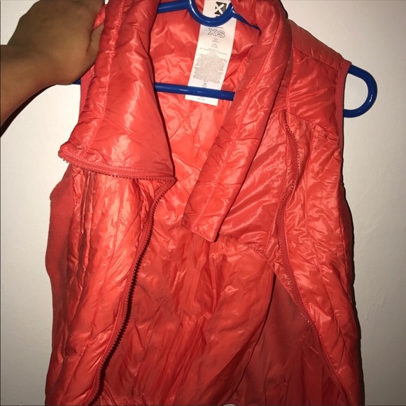 Size:4 - Picture 2 of 3