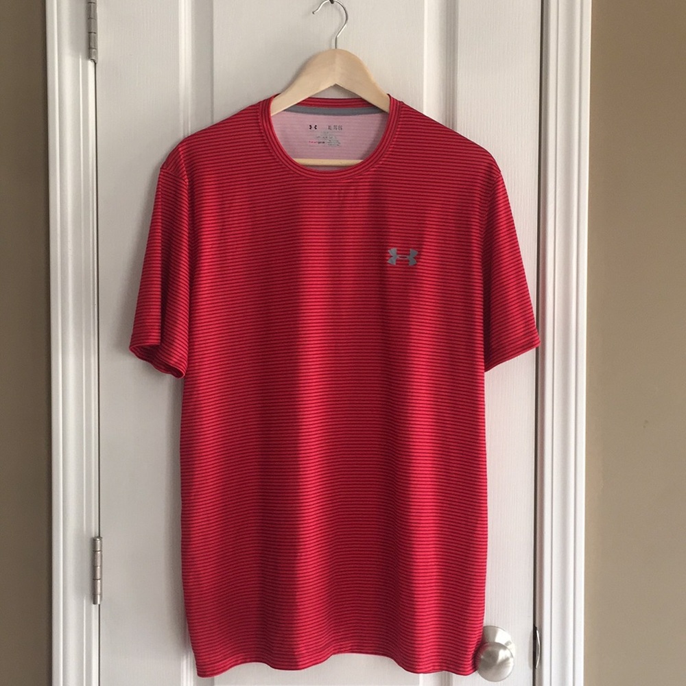 Men's XL Under Armour Red Loose Fit T-shirt
