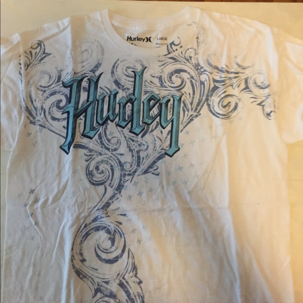 Hurley tee