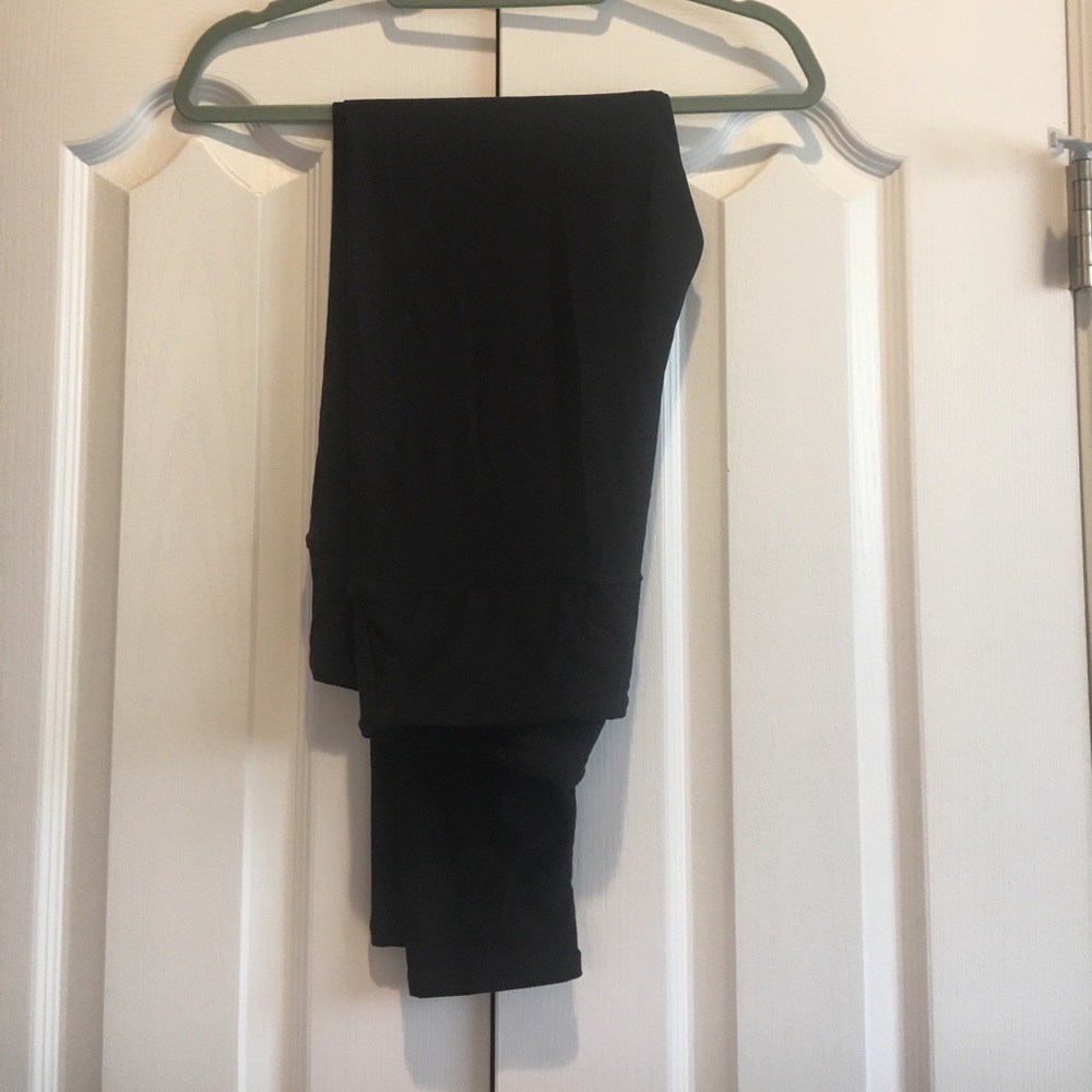 LuLaRoe TC SOLID BLACK LEGGINGS