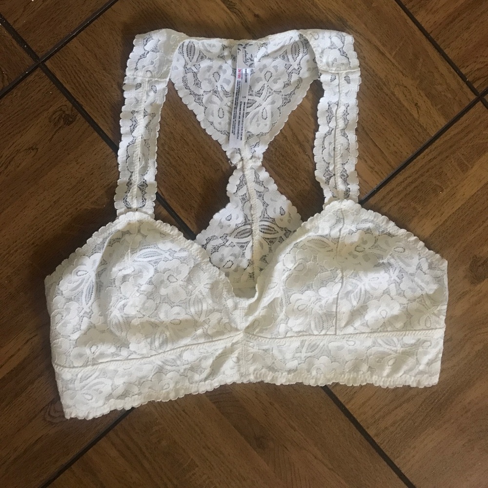 NWT Intimately Free People white lace racerback - Picture 3 of 3