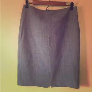 Light gray pencil skirt