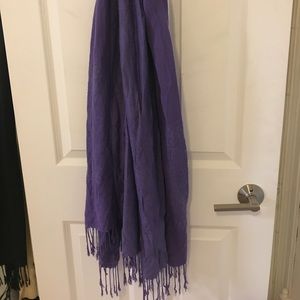 Purple pashmina