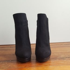 Ankle boots