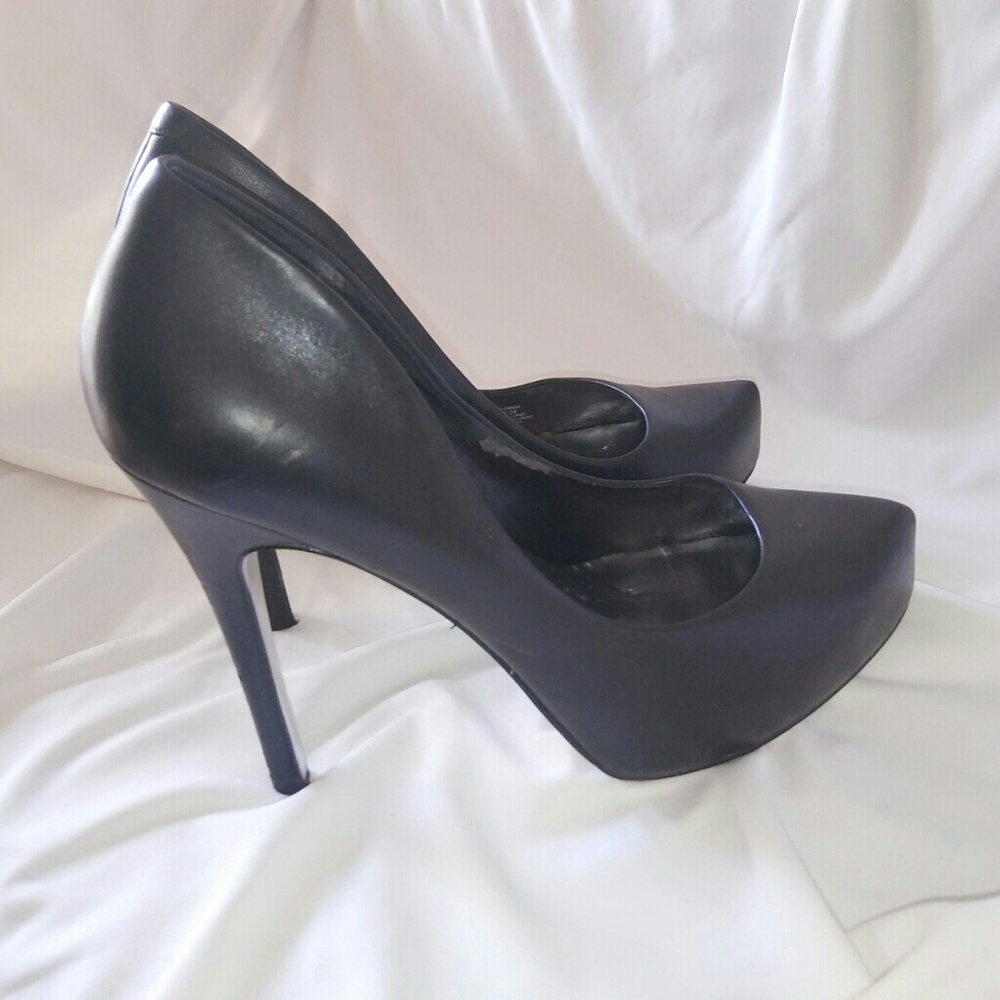 Jessica Simpson parigi pumps
