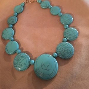 NWOT R.J.  Graziono turquoise resin necklace