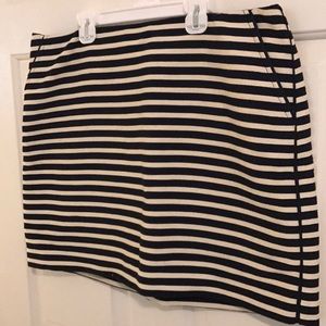 Banana Republic knee length navy skirt