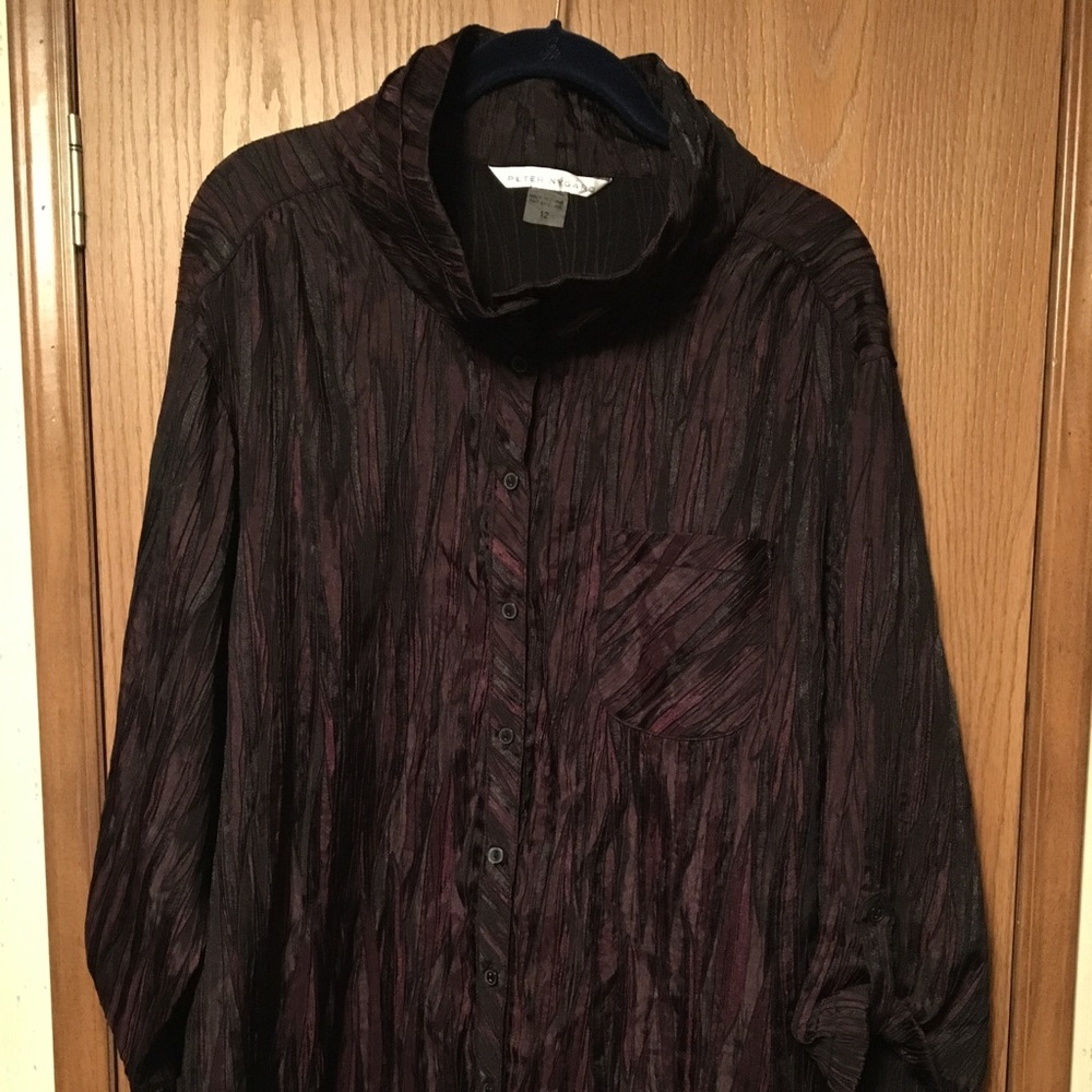 Stunning Peter Nygard blouse