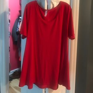 XL Lularoe Perfect T