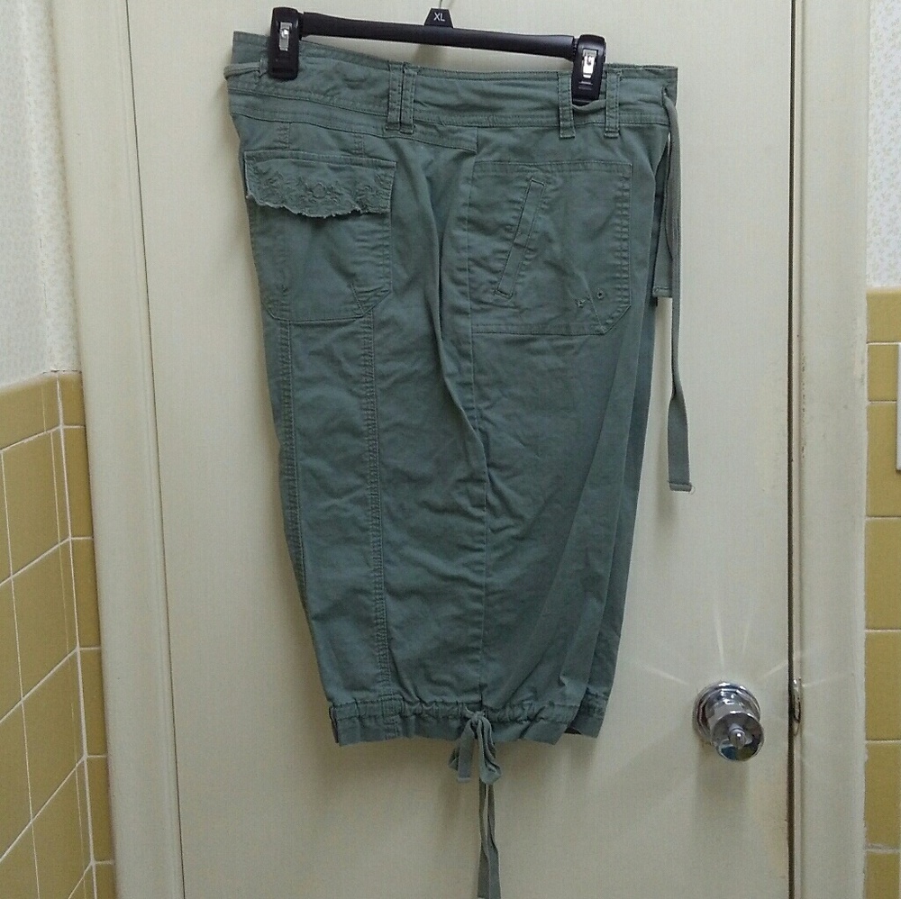 **MAKE OFFER, NEED TO SELL**