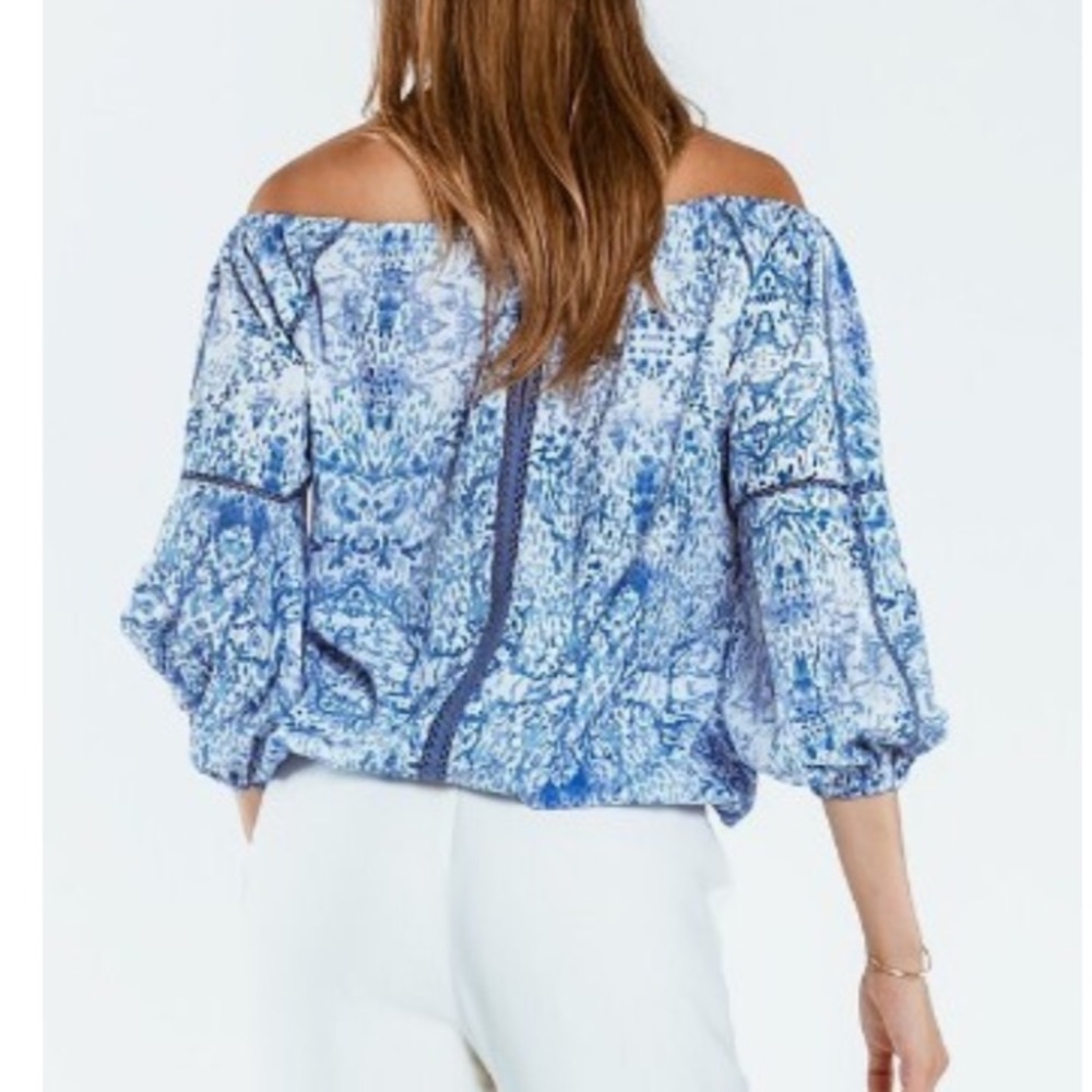 On The Road... Kenai Off the shoulder Top - Picture 2 of 7