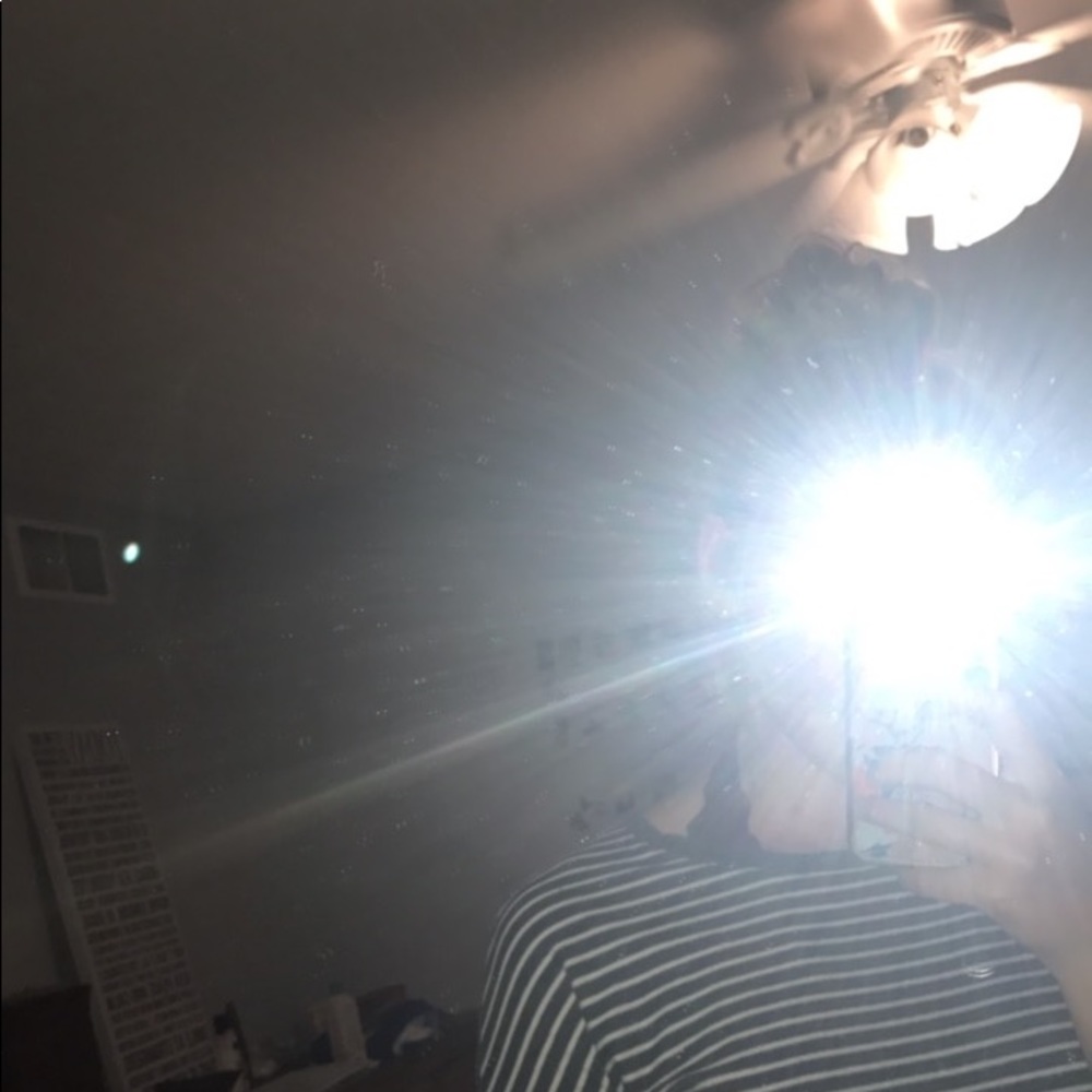 Meet your Posher, Tay