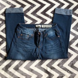 Indigo Rein Capris