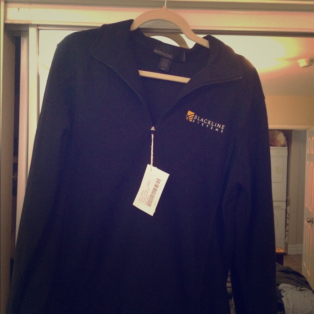 Comfy pull over black sweater north end