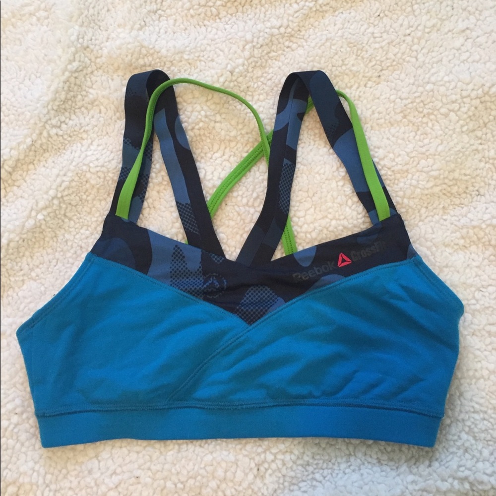 Reebok sports bra size small