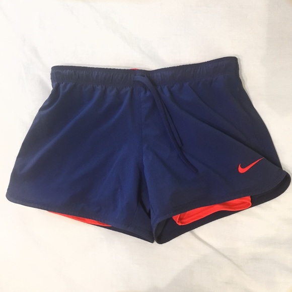 Nike Pants - 2 in 1 Nike shorts