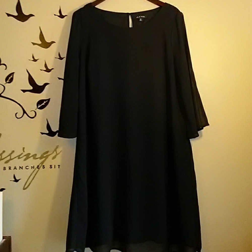 Sz 2X - As U Wish black dress